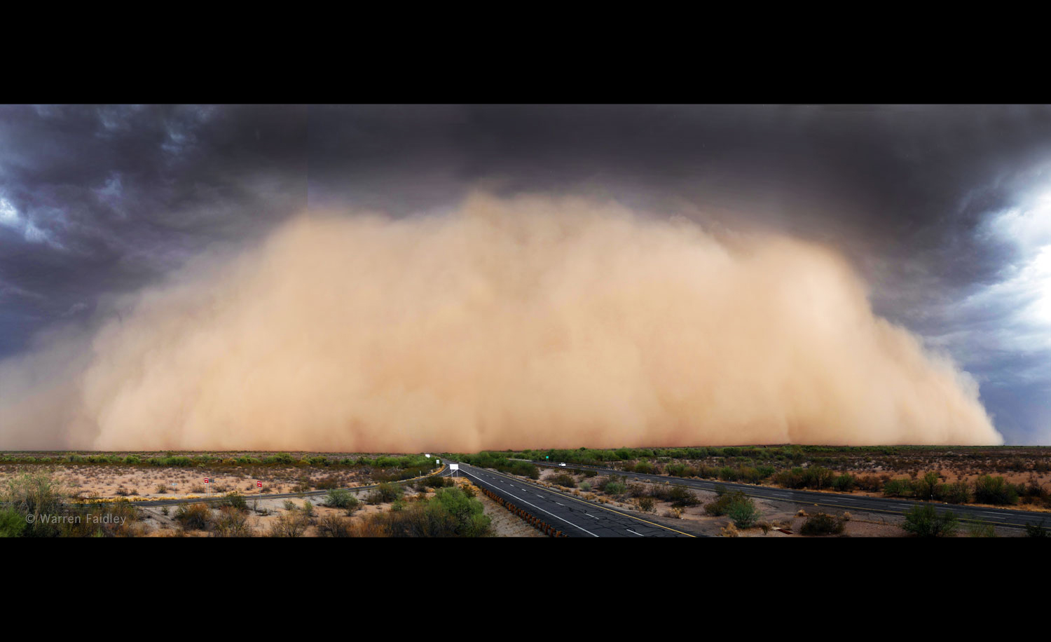 Massive Arizona dust storm (haboob) documented by premier storm chaser Warren Faidley live storm chase youtube